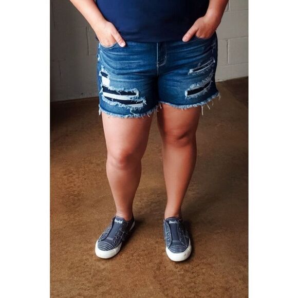 Judy Blue Mid-Rise Patch Cut Off Shorts denim jean size  3XL new - Picture 3 of 12